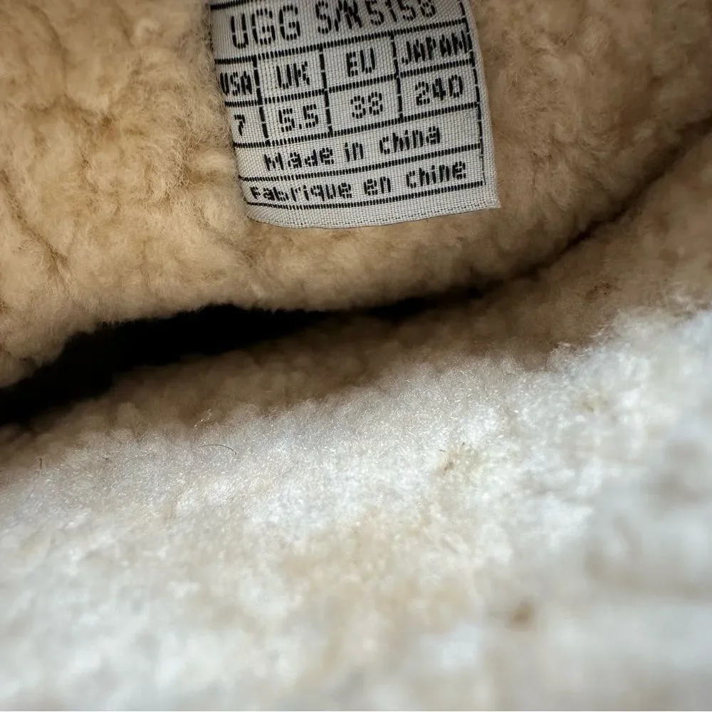 UGG cozy brown